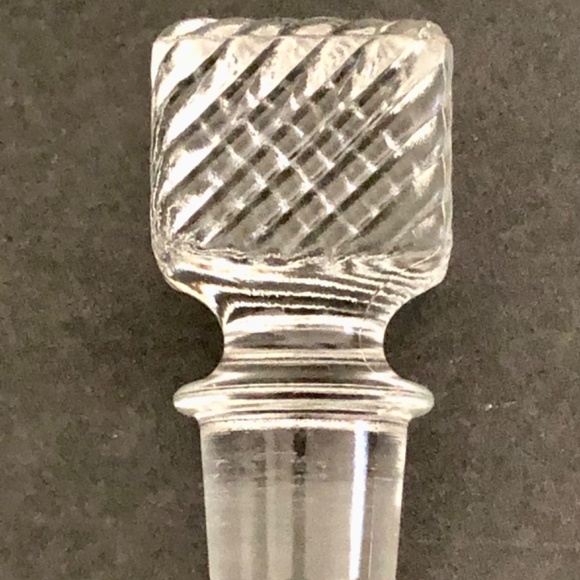 Antique Empty 1954 Old Mr. Boston Clear Glass Rum Bottle R174 with Glass Topper. - Picture 11 of 11